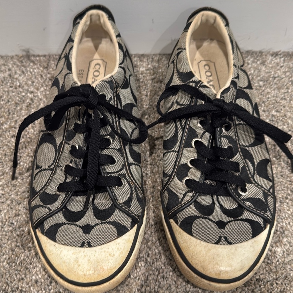 Coach Gray and Black Sneaker Tennis Shoes - Size 8